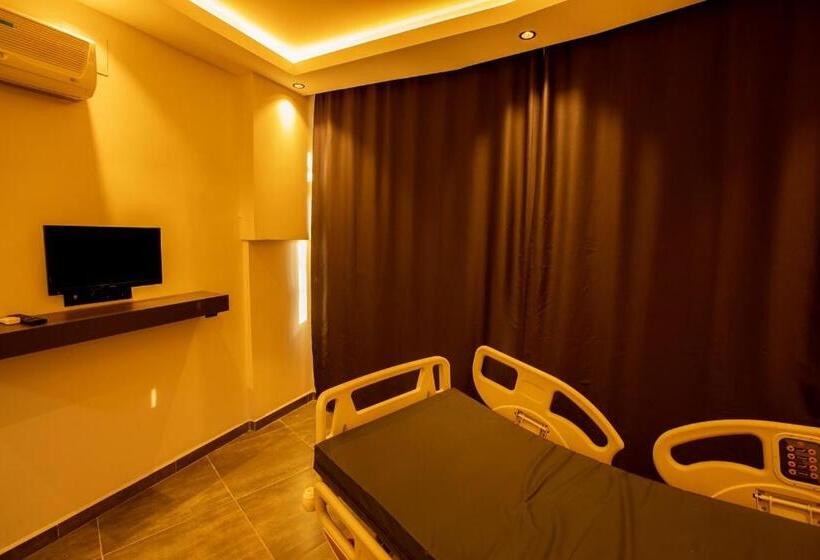 ベッドアンドブレックファースト Rolli̇ Buti̇k