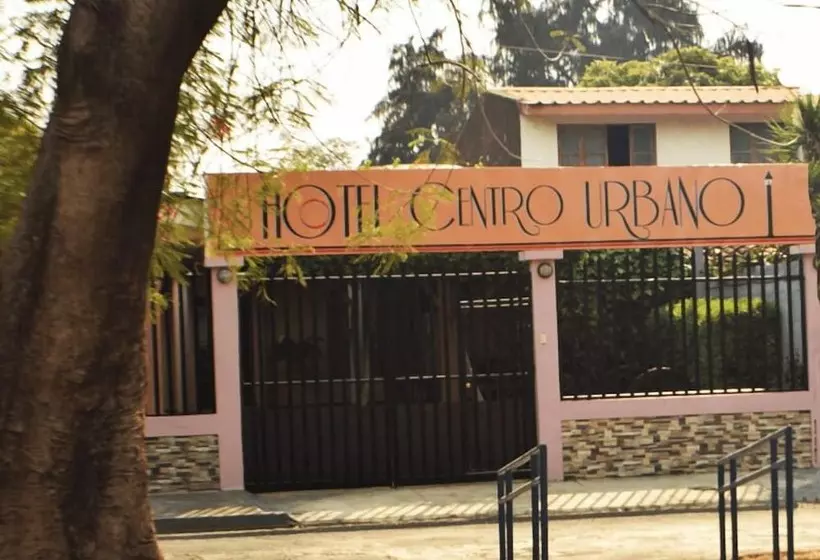 هتل Centro Urbano