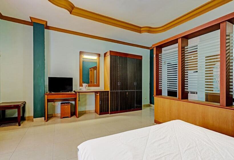 فندق Collection O 91484 Lai Lai Apartment