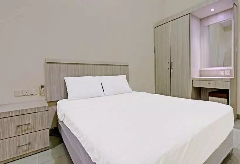 ホテル Collection O 91484 Lai Lai Apartment