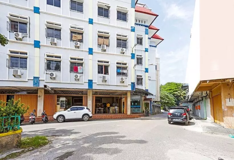 ホテル Collection O 91484 Lai Lai Apartment