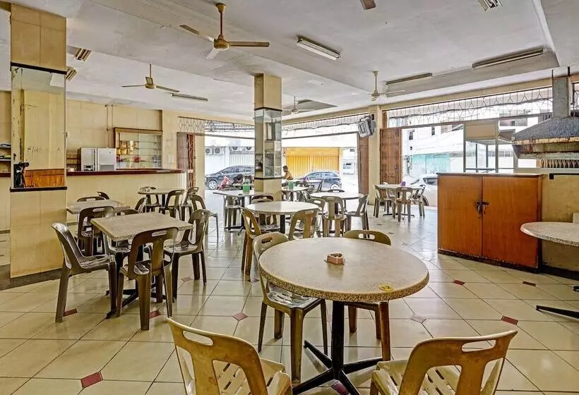 ホテル Collection O 91484 Lai Lai Apartment