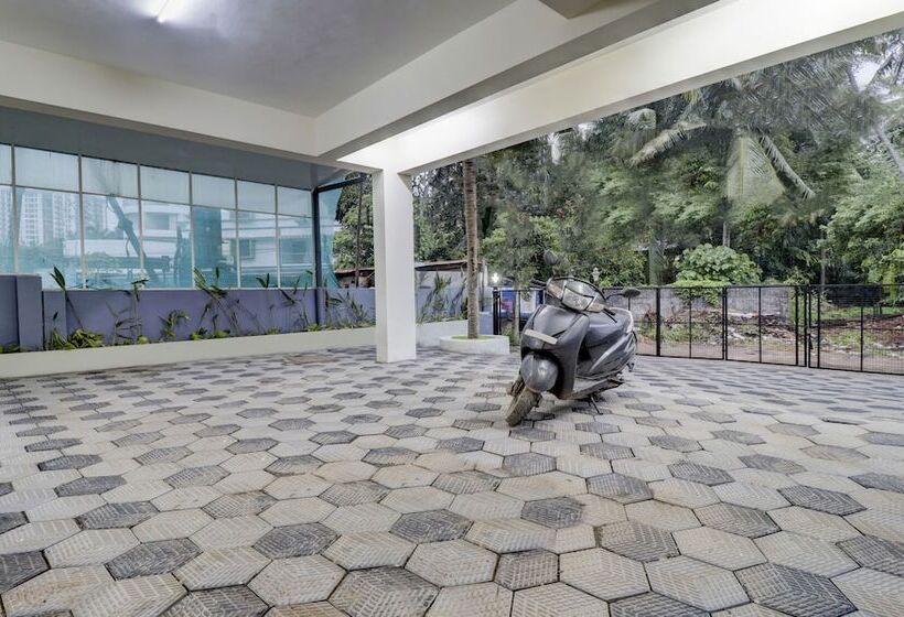 Itsy Hotels Ushodaya Royal Residency