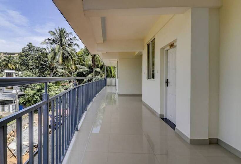 Itsy Hotels Ushodaya Royal Residency