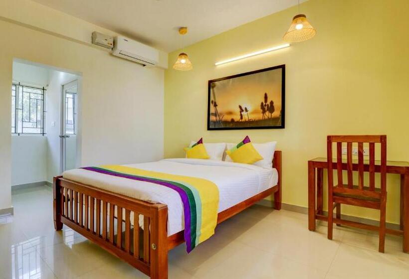 Itsy Hotels Ushodaya Royal Residency