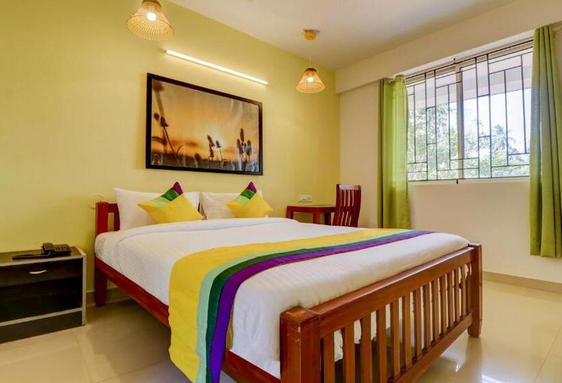Itsy Hotels Ushodaya Royal Residency