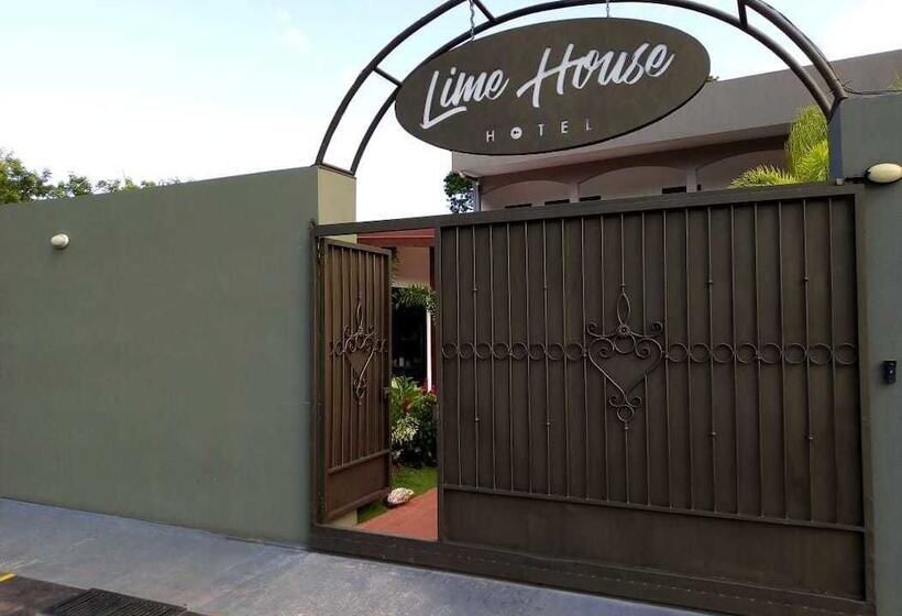 هتل Lime House