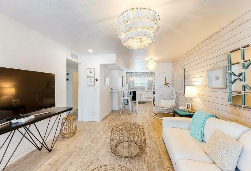 هتل Surf Lodge #1102