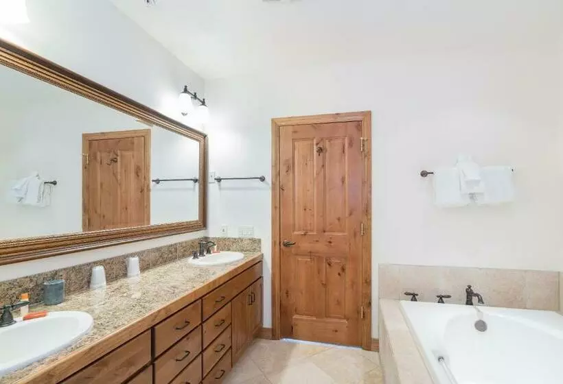 Le Chamonix I By Avantstay Condo W Views In Great Location