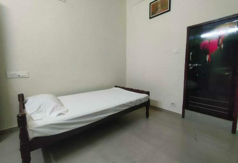 Motel Jinnens Tourist Home