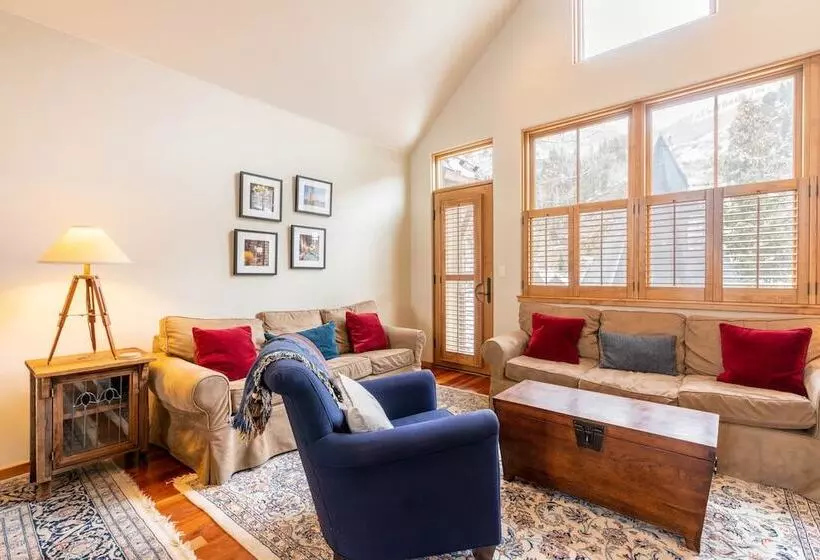 Owl Meadows 24 By Avantstay Walking Distance To Town & Slopes!