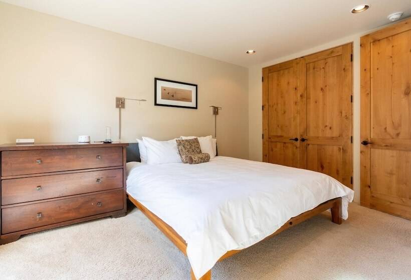 Owl Meadows 24 By Avantstay Walking Distance To Town & Slopes!
