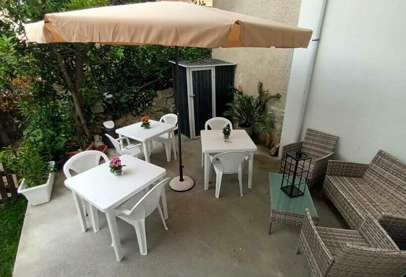 بنسيون La Fenice