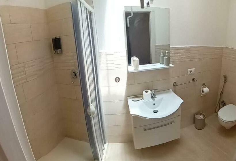 بنسيون La Fenice