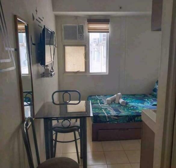 Very Affordable Urban Deca Tower Along Edsa