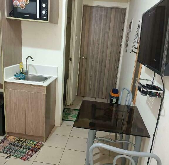 Very Affordable Urban Deca Tower Along Edsa