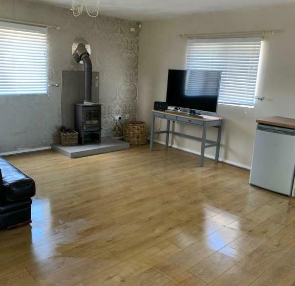 Arkenfield Farm Cabin