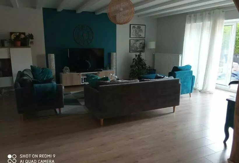 ベッドアンドブレックファースト Chambre Dans Maison Agréable à Cusset