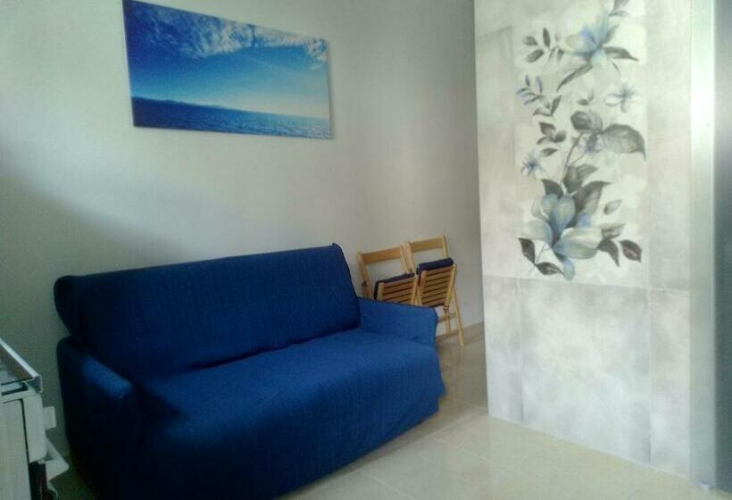 Bed and Breakfast Sea And Blue Sky 2 A