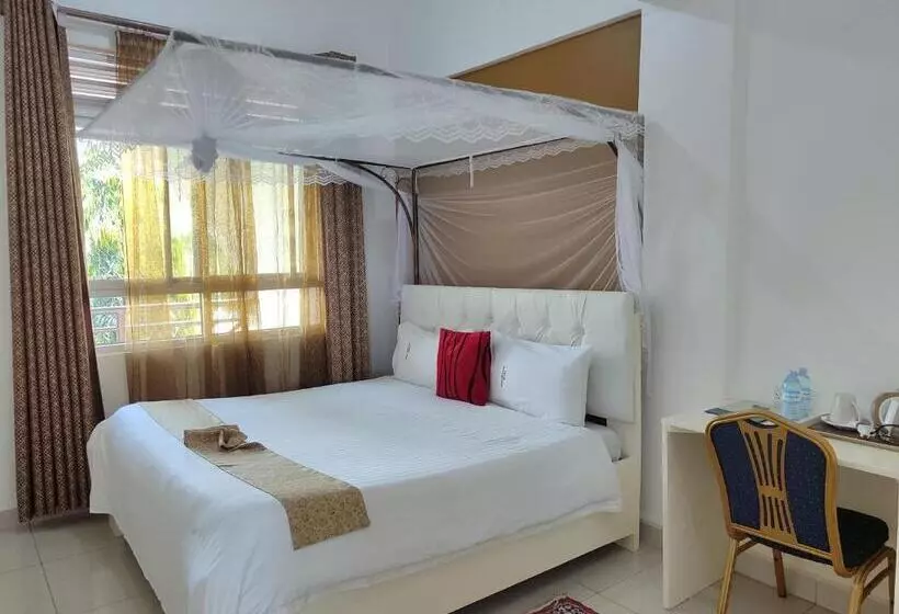 Garden Courts Hotel Masaka