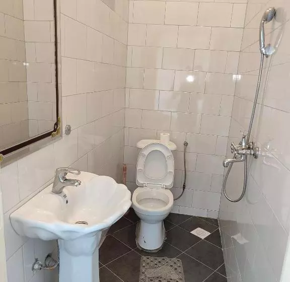 Garden Courts Hotel Masaka