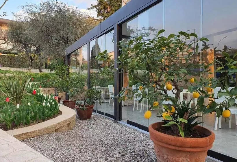 Hotelli Albergo Campagnola