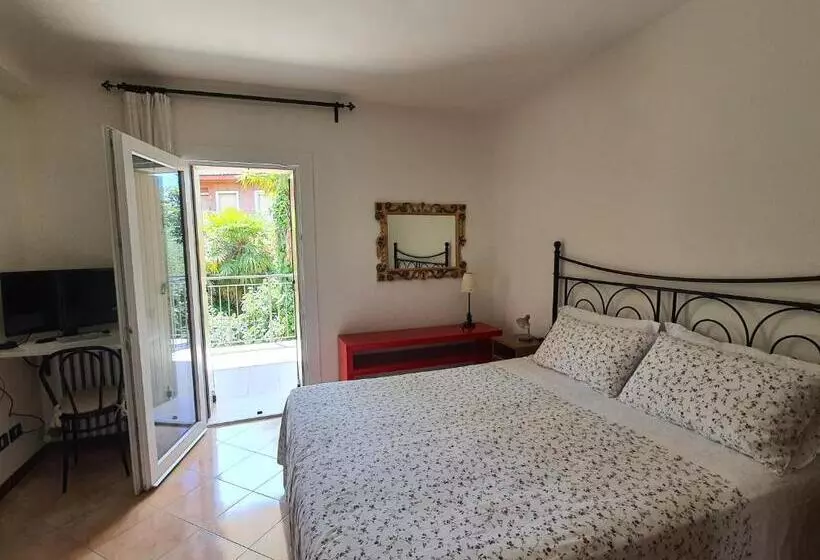 Hotelli Albergo Campagnola