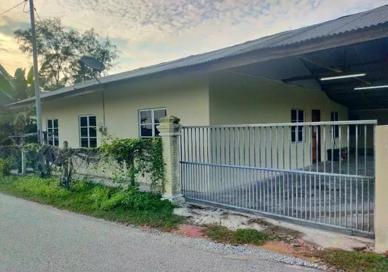 هتل Oyo Home 90577 Safi Homestay