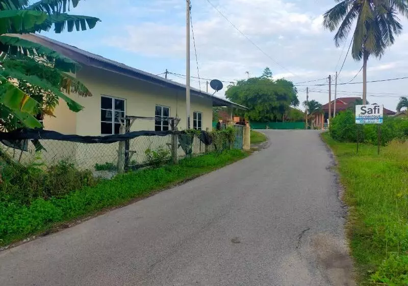 هتل Oyo Home 90577 Safi Homestay