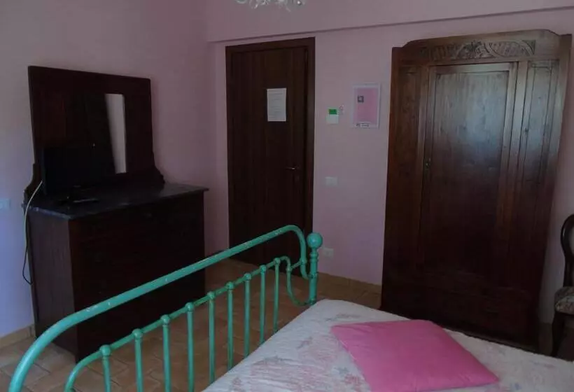 Majatalo Agriturismo Camera Rosa