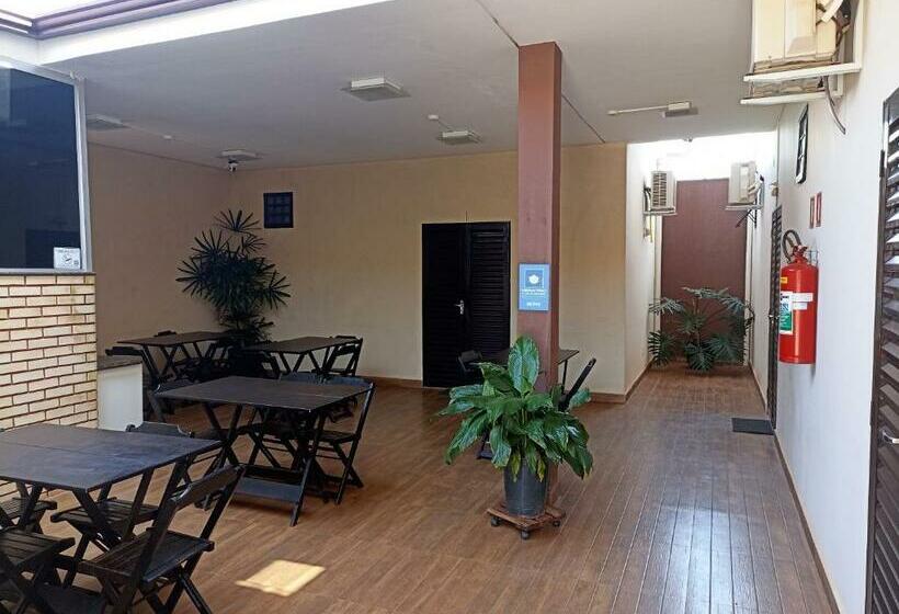 Pensão Kitnets Recanto Magro Ii