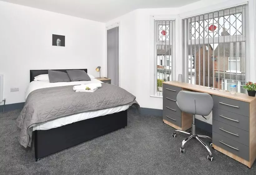 Majatalo Townhouse @ Bedford Street Crewe