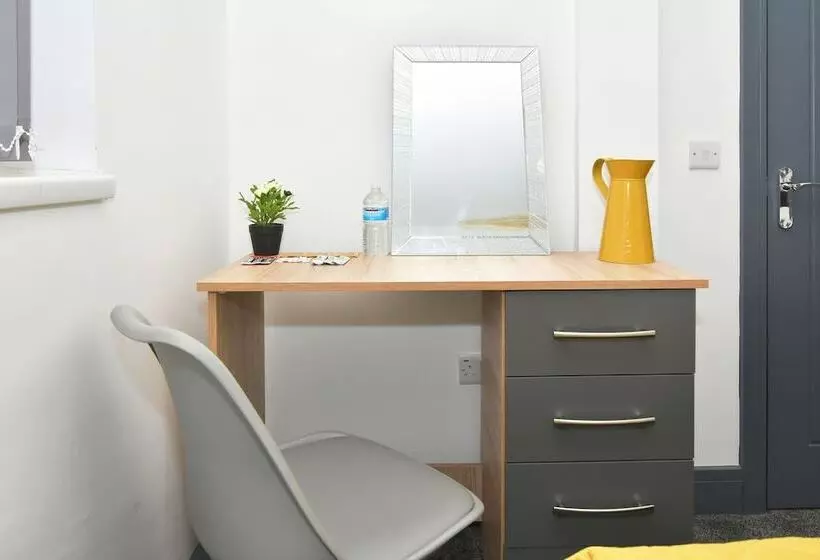 Majatalo Townhouse @ Bedford Street Crewe