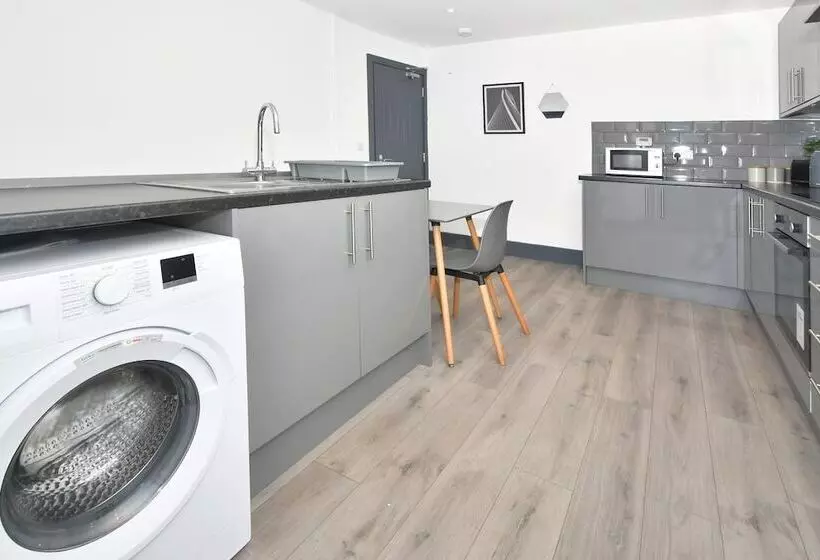 Majatalo Townhouse @ Bedford Street Crewe