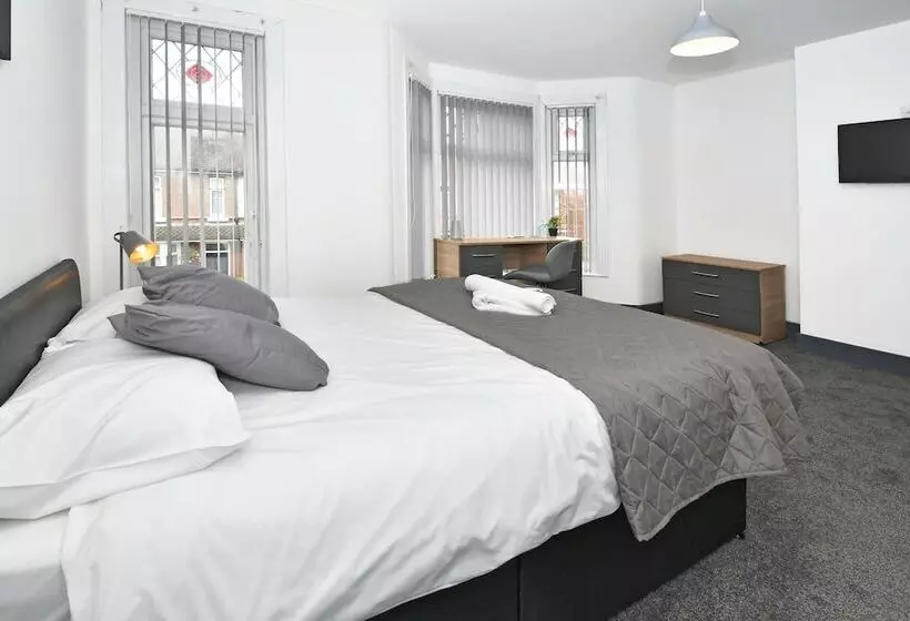 Majatalo Townhouse @ Bedford Street Crewe