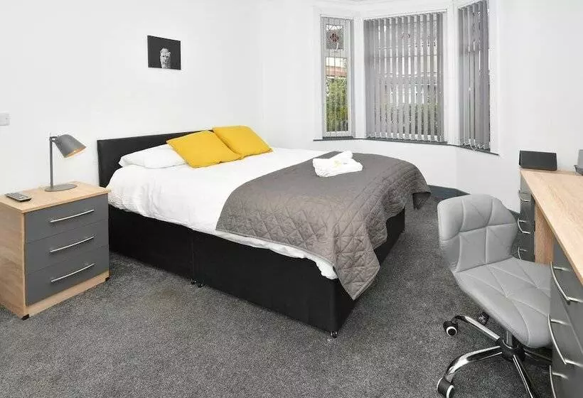 Majatalo Townhouse @ Bedford Street Crewe