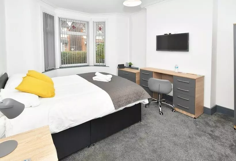 Majatalo Townhouse @ Bedford Street Crewe