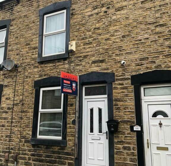 5/6 Bed House Barnsley Centre