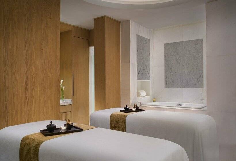 Hotel The St. Regis Jakarta