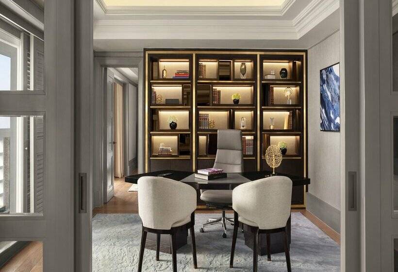 Hotel The St. Regis Jakarta