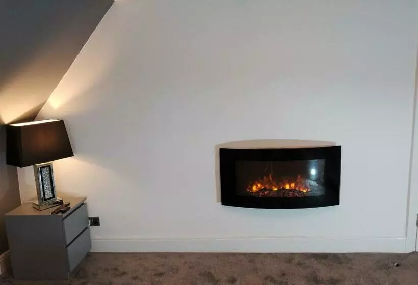 St Anne S Lodge Apartments Penthouse With Seaview, Lytham St Anne S
