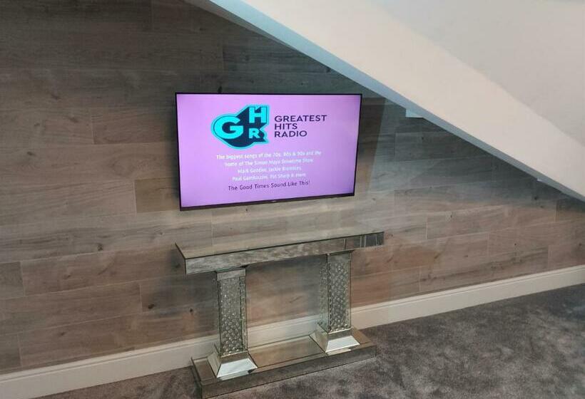 St Anne S Lodge Apartments Penthouse With Seaview, Lytham St Anne S