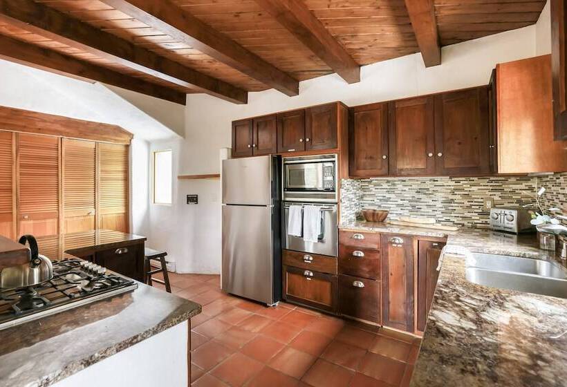 Treehouse By Avantstay Secluded Mountain Cabin W Views Hot Tub Treehouse