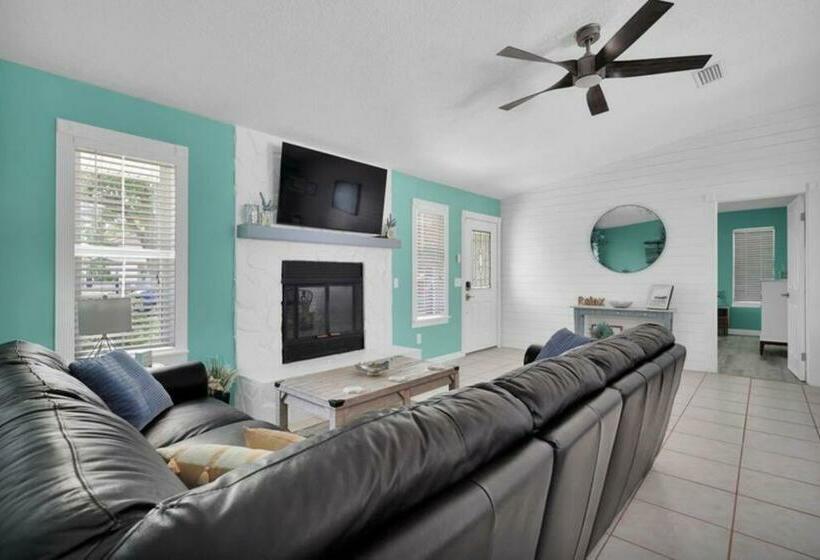 Tropical Beach Bungalow With Private Heated Pool