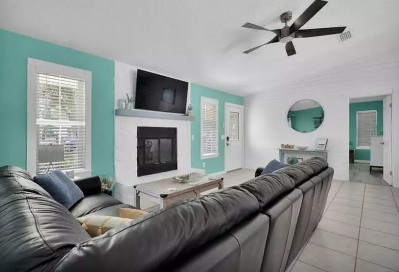 Tropical Beach Bungalow With Private Heated Pool