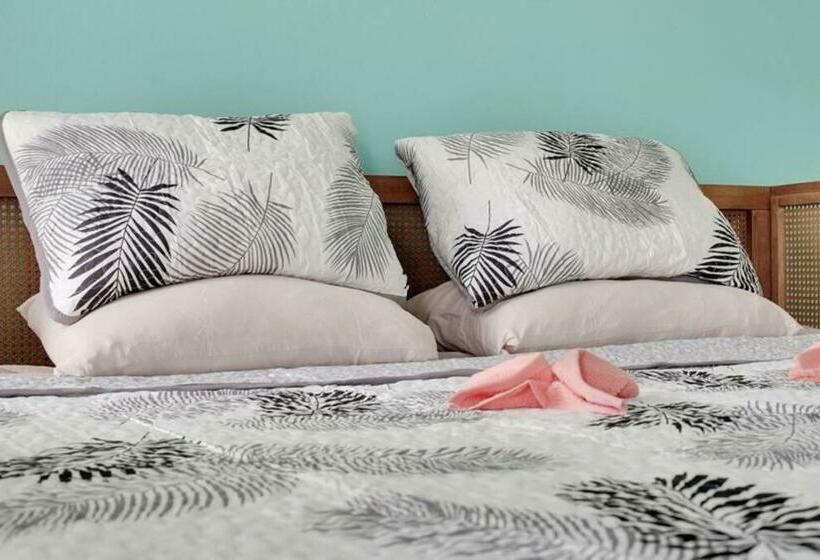 Tropical Beach Bungalow With Private Heated Pool