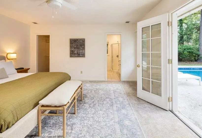 Wisteria By Avantstay Bright Spacious Home W Pool Entertainers Patio