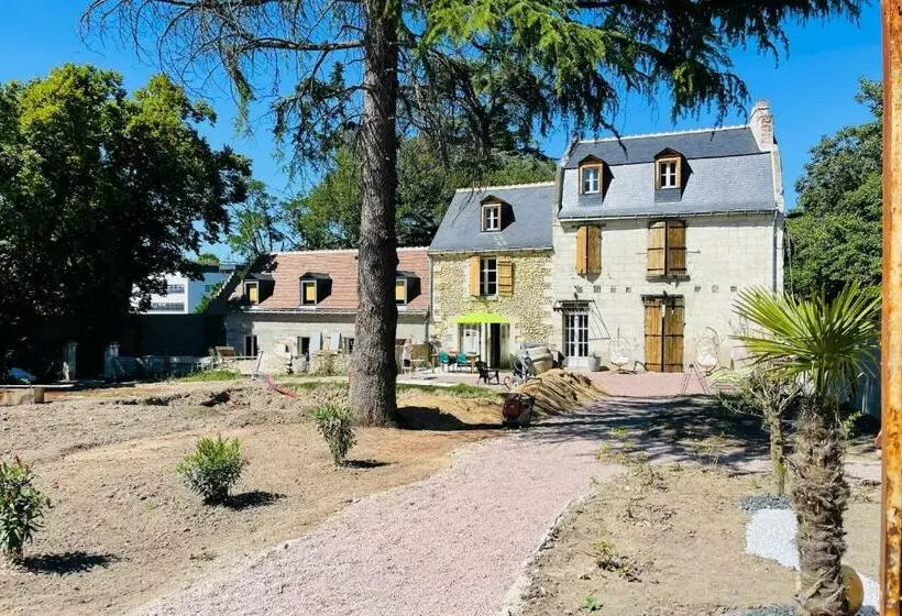 ベッドアンドブレックファースト The Cartesian Suite In A Charming Mansion At The Gates Of Tours