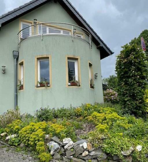 Behagliches Haus Mit Kamin