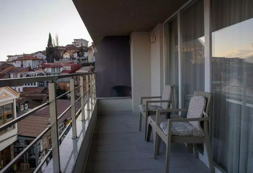 City Center Apartment 2